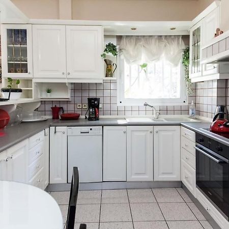 Classical Beauty 3Bd Apt In Peacefull Nea Filothei Athens Exterior photo
